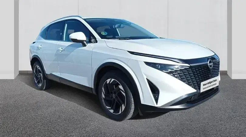 Usado Nissan Qashqai N-Connecta 140 CV (102 kW) 2024 Lunar white (perlada) SUV
