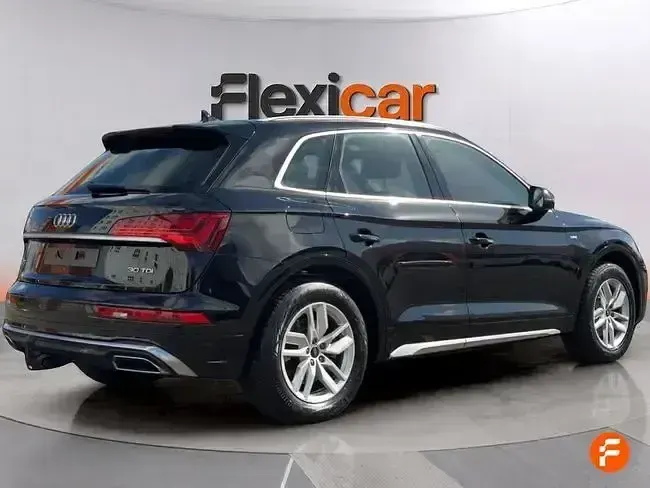 Occasion Audi Q5 Business 136 PK (100 kW) 2021 Zwart SUV