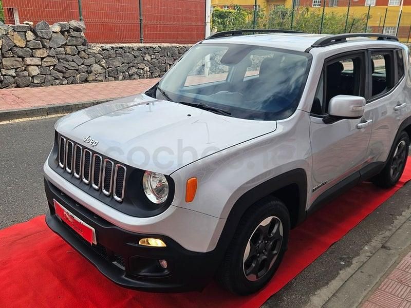 Usado Jeep Renegade Longitude 120 CV (88 kW) 2016 Gris / plata SUV