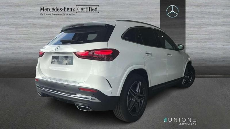 Usado Mercedes GLA200 150 CV (110 kW) 2025 SUV
