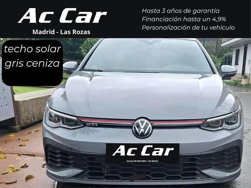 Usado VW Golf VIII GTI 300 CV (220 kW) 2022 Gris Utilitario