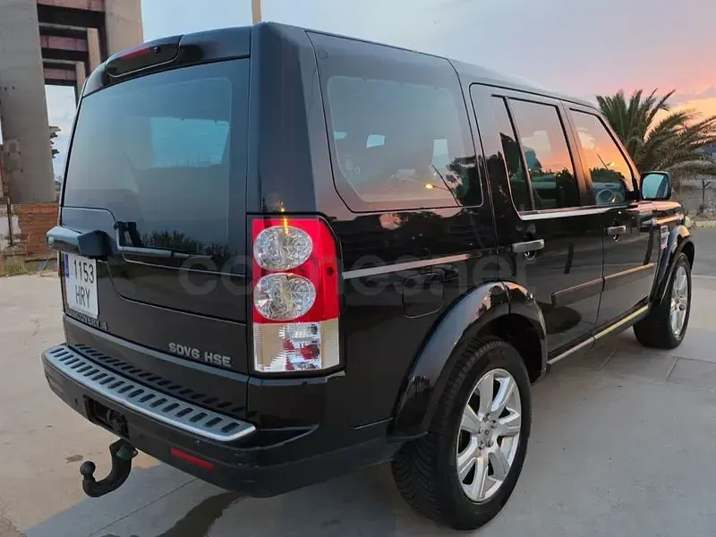 Usado Land Rover Discovery 4 HSE 255 CV (187 kW) 2013 Negro SUV