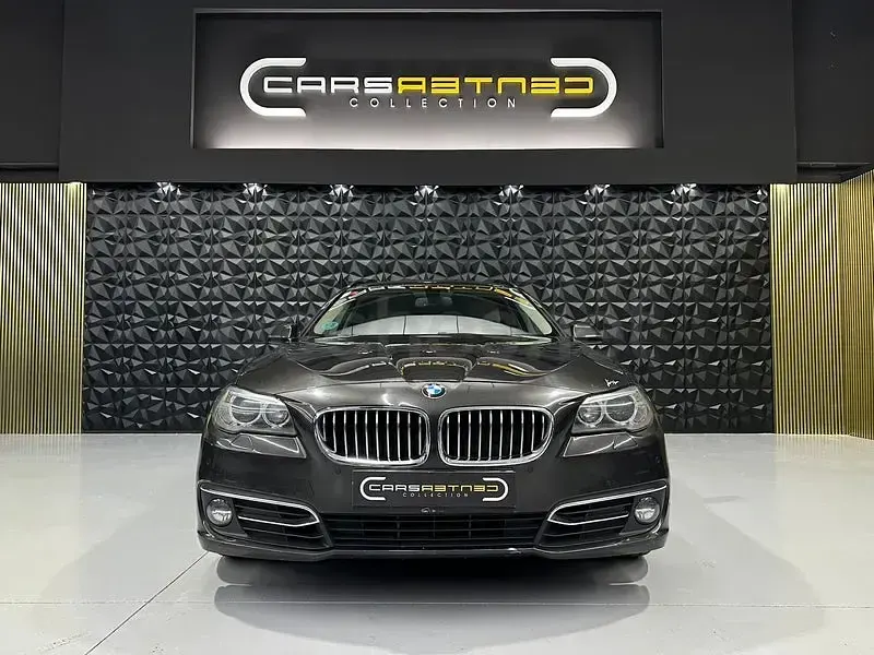 Begagnad BMW 520 190 HK (139 kW) 2014 Brun Kombi