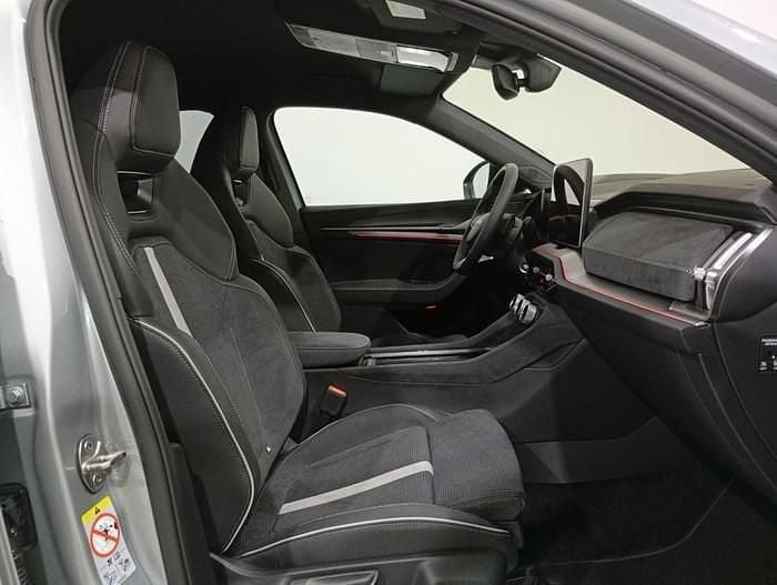 Nuevo Skoda Kodiaq SportLine 204 CV (150 kW) 2026 Gris plata SUV
