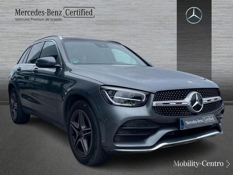 Usado Mercedes GLC220 AMG line 194 CV (142 kW) 2022 Selenitgrey  metallic paint SUV
