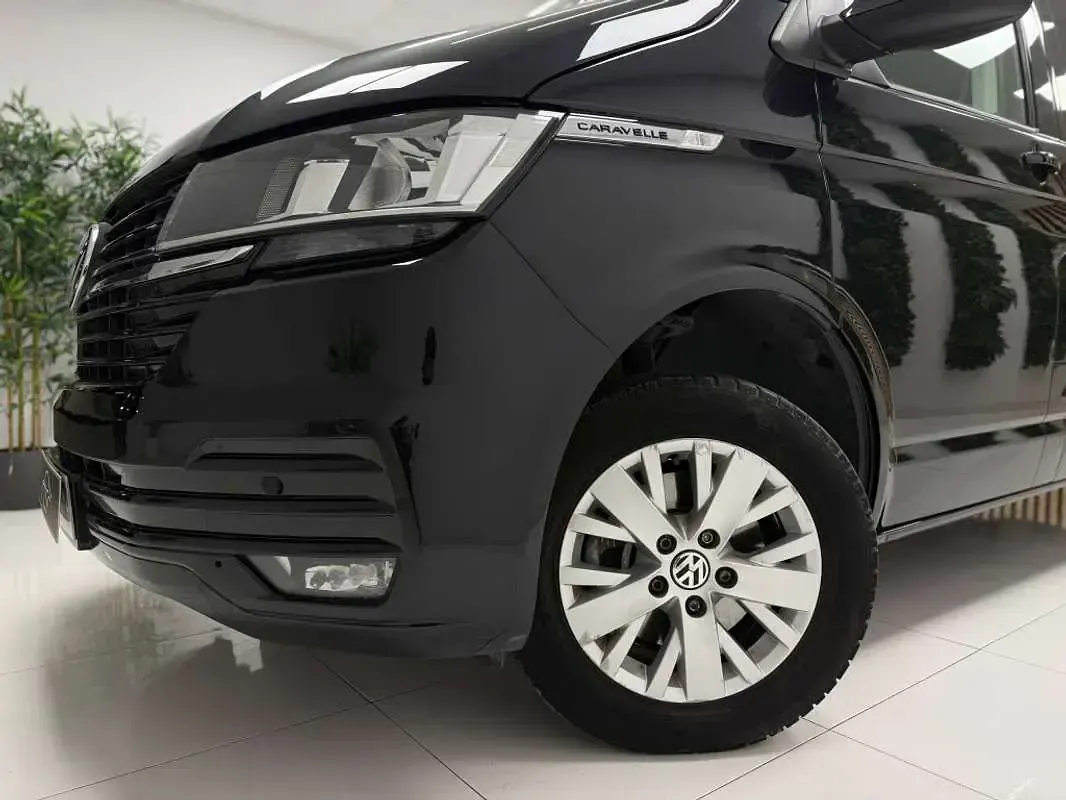 Usado VW Caravelle 150 CV (110 kW) 2020 Negro Van