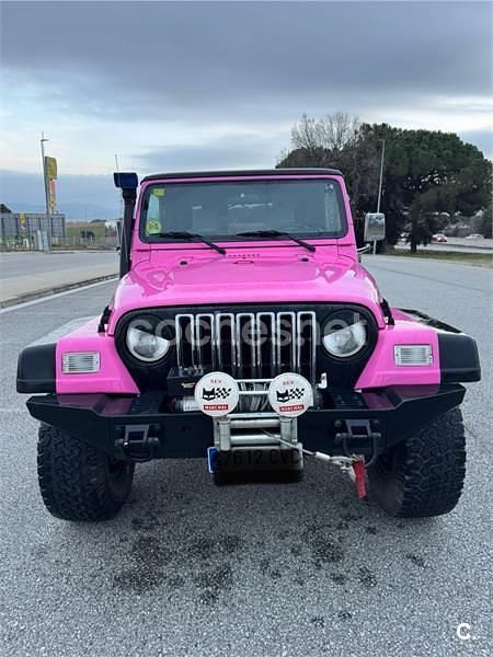 Usado Jeep Wrangler 177 CV (130 kW) 2004 Rosa SUV