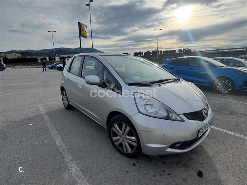 Gris / plata Usado 2009 Honda Jazz Luxury Utilitario | 5800 € (Buen precio) - Imagen 1/4