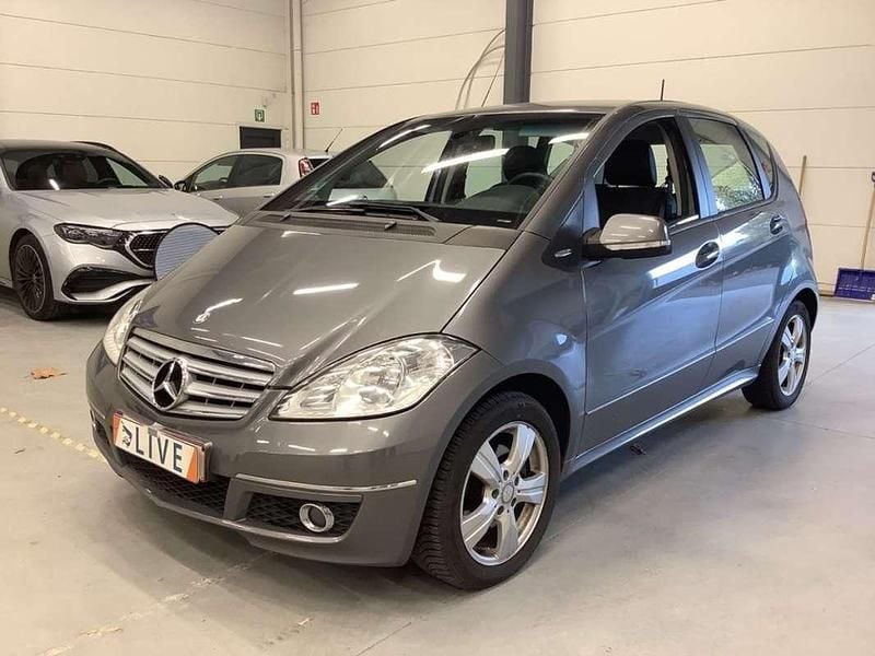 Gris Usado 2012 Mercedes A180 Avantgarde Utilitario | 7200 € (Buen precio) - Imagen 1/4