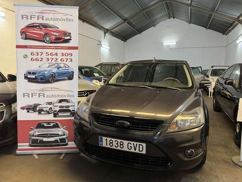 Negro Usado 2010 Ford Focus Titanium Utilitario | 4700 € (Super precio) - Imagen 1/4