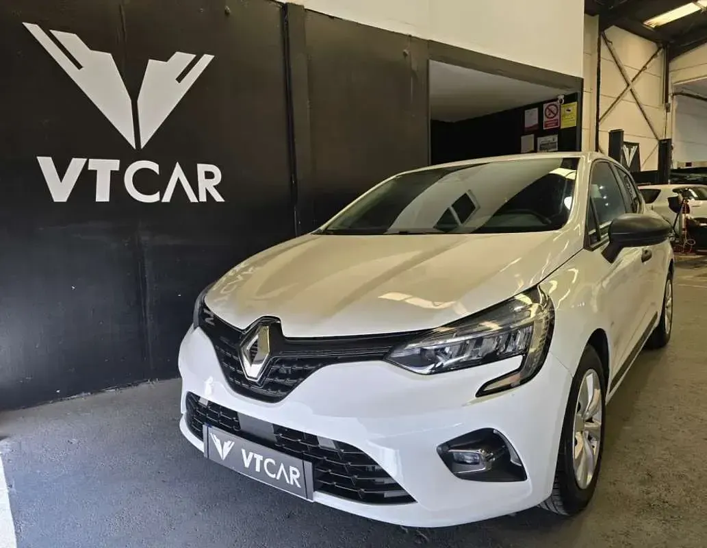 Usado Renault Clio Business 72 CV (52 kW) 2020 Blanco Utilitario