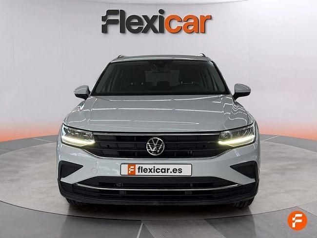 Usado VW Tiguan Life 130 CV (95 kW) 2021 Blanco SUV