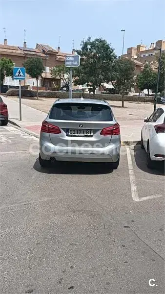 Usado BMW 216 Active Tourer 116 CV (85 kW) 2015 Gris / plata Monovolumen