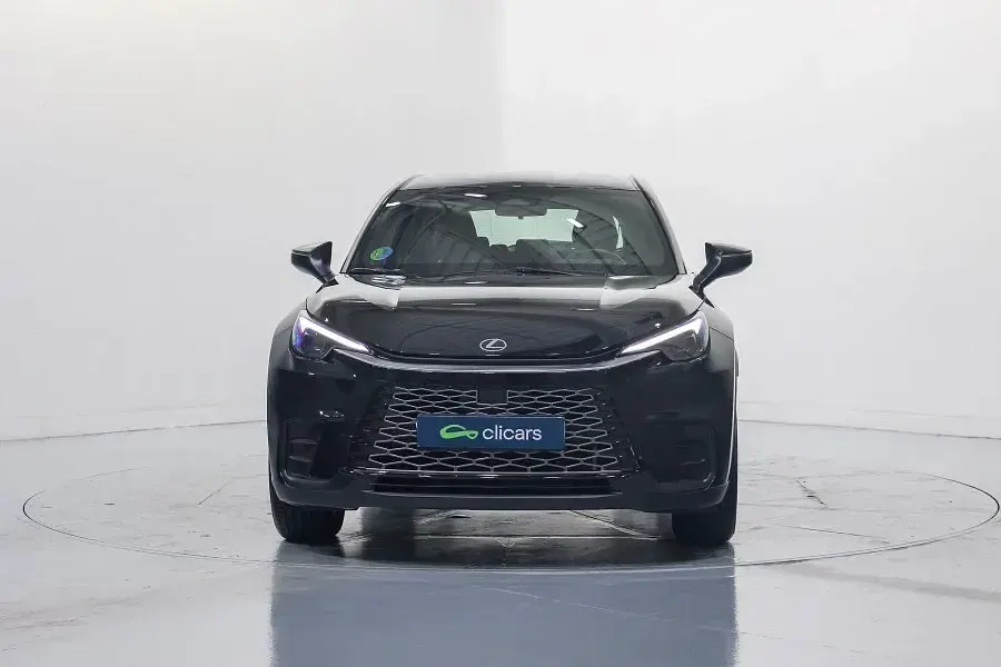 Usado Lexus LBX 136 CV (100 kW) 2025 Negro SUV