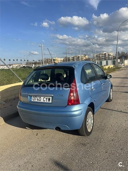Usado Citroën C3 75 CV (55 kW) 2005 Azul Berlina