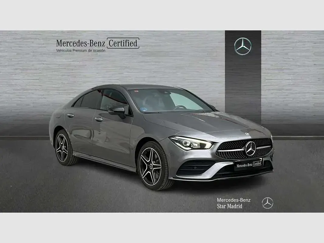 Usado Mercedes CLA250e 218 CV (160 kW) 2021 Gris Berlina