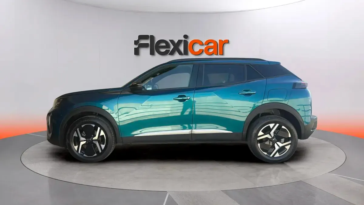 Usado Peugeot 2008 Allure 101 CV (74 kW) 2025 Azul SUV