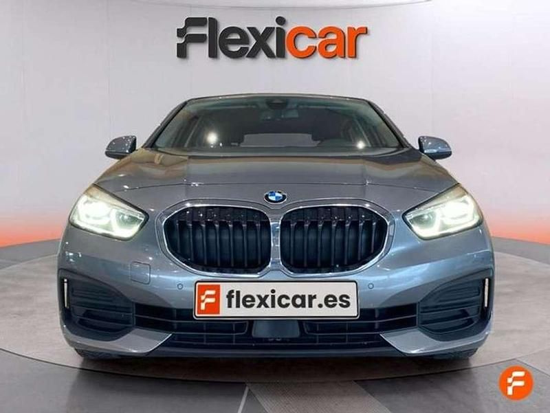 Usado BMW 118 150 CV (110 kW) 2022 Gris Utilitario