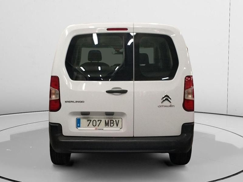 Usado Citroën Berlingo Live 102 CV (75 kW) 2022 Blanco Monovolumen
