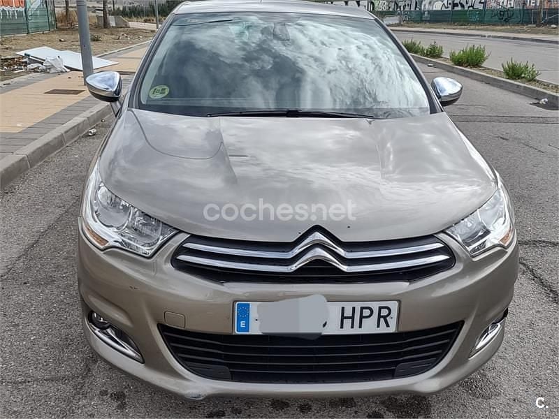 Usado Citroën C4 114 CV (83 kW) 2013 Beige Berlina