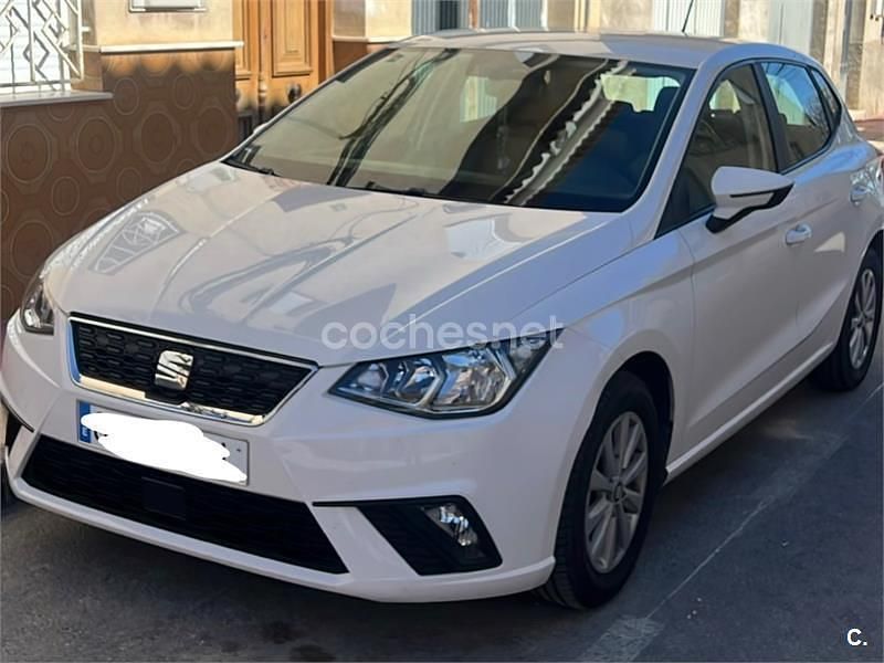 Usado Seat Ibiza Style Plus 80 CV (58 kW) 2019 Blanco Utilitario