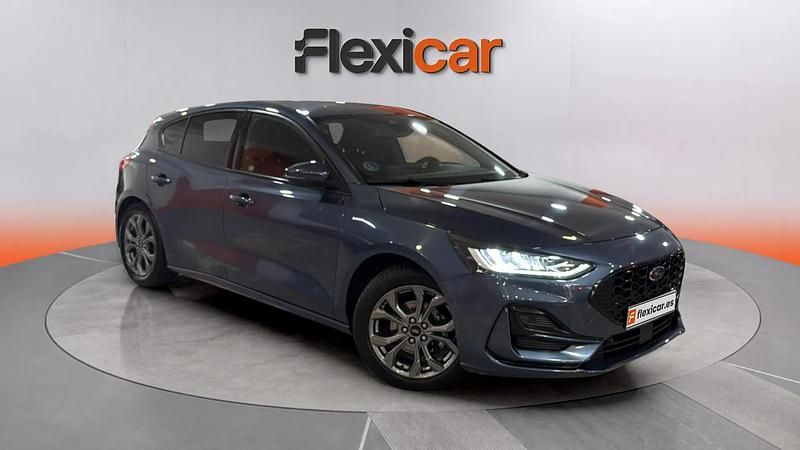 Usado Ford Focus ST-Line 125 CV (91 kW) 2023 Azul Berlina