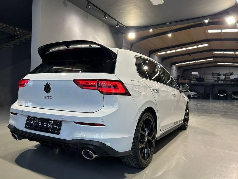Usado VW Golf VII GTI Clubsport 301 CV (221 kW) 2021 Blanco Utilitario