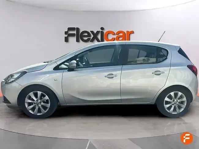 Usado Opel Corsa Business 90 CV (66 kW) 2018 Gris Utilitario