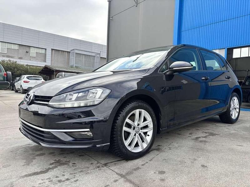 Usado VW Golf VII Edition 116 CV (85 kW) 2018 Negro Utilitario