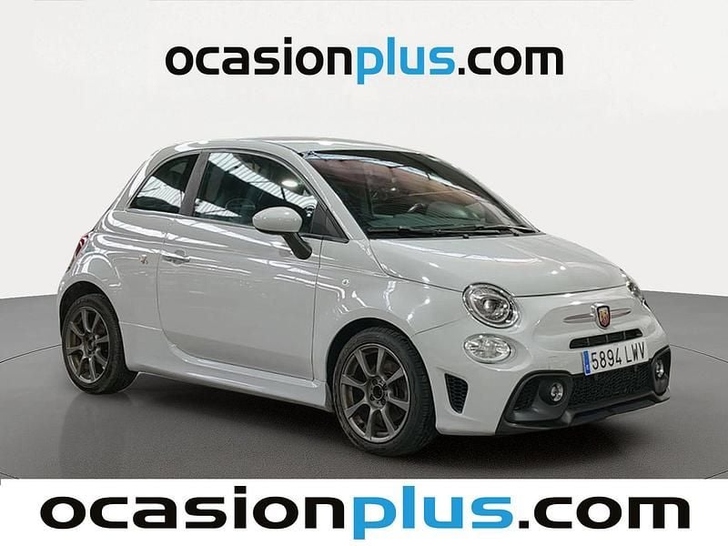 Usado Abarth 595 145 CV (106 kW) 2022 Gris Utilitario