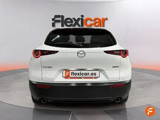 Usado Mazda CX-30 122 CV (89 kW) 2021 Blanco SUV