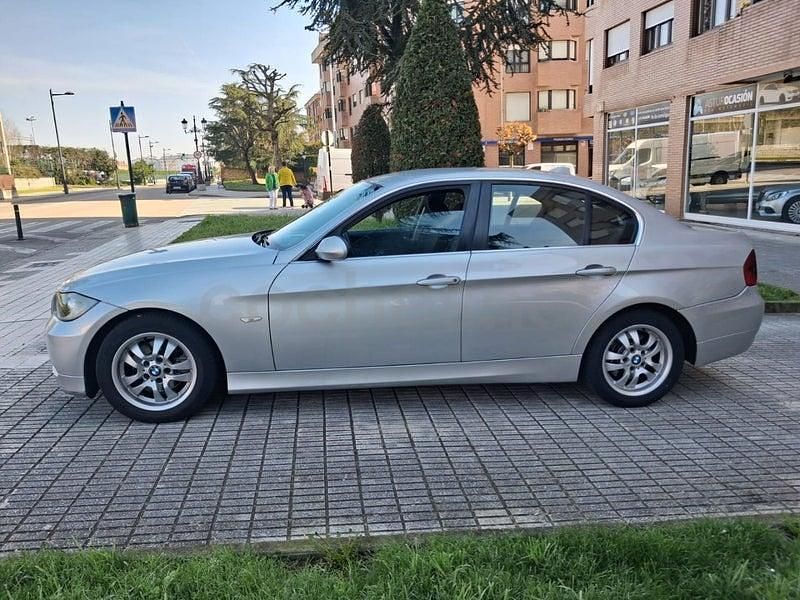 Usado BMW 320 163 CV (119 kW) 2006 Gris / plata Berlina