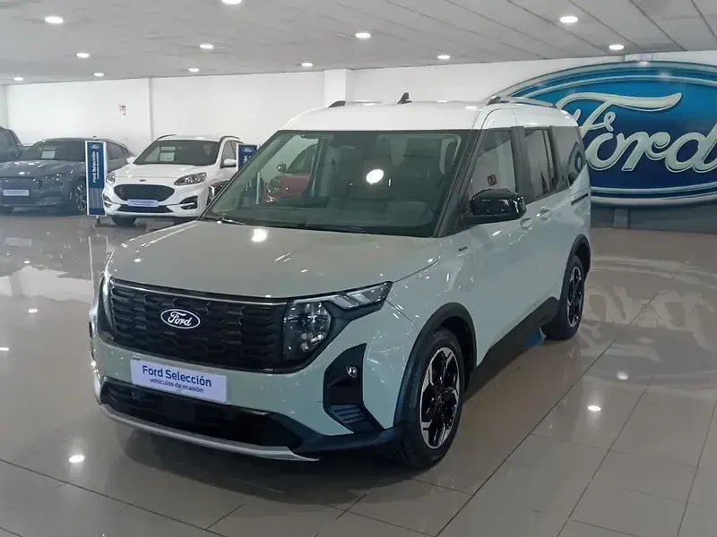 Usado Ford Tourneo Courier Active 125 CV (91 kW) 2024 Beige Monovolumen
