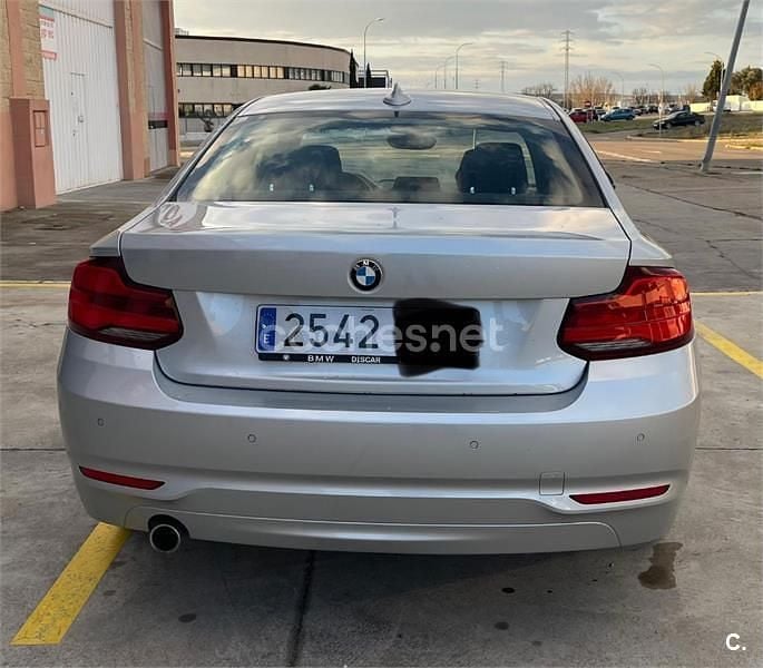 Usado BMW 218 Comfort Edition 150 CV (110 kW) 2018 Gris / plata Coupe