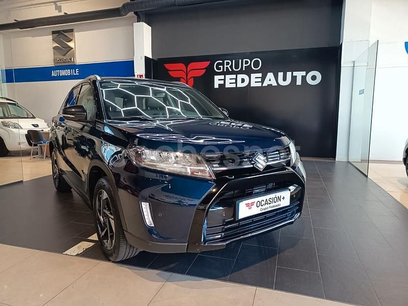 Azul Usado 2024 Suzuki Vitara SUV | 24.990 € (Un poco caro) - Imagen 1/4