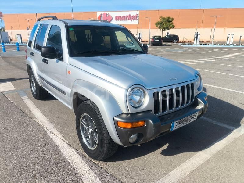 Gris / plata Usado 2004 Jeep Cherokee SUV | 7500 € - Imagen 1/4