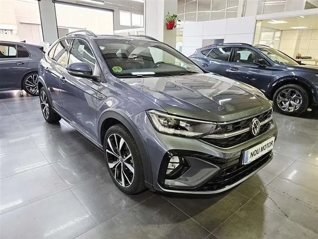 Begagnad VW Taigo R-line 150 HK (110 kW) 2022 Grå SUV