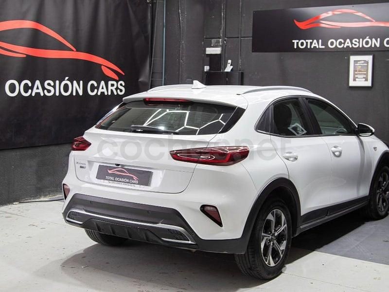 Usado Kia XCeed 136 CV (100 kW) 2023 Blanco SUV