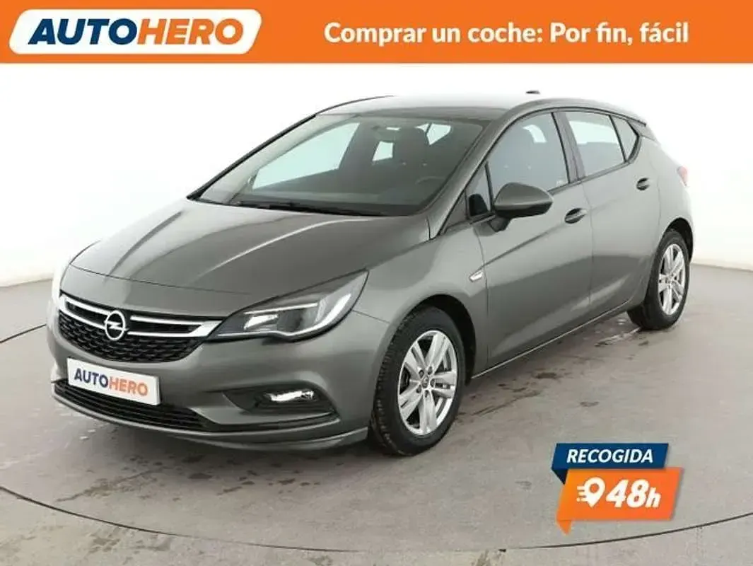 Usado Opel Astra Excellence 125 HP (91 kW) 2018 Cinzento Sedan