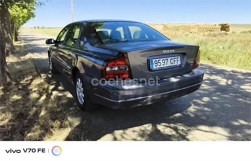 Usado Volvo S80 163 CV (119 kW) 2004 Gris / plata Berlina