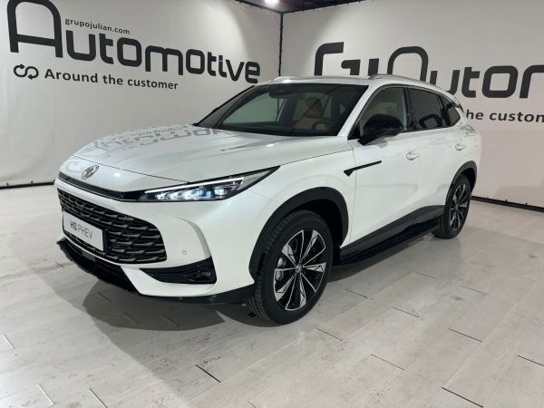 Blanco Nuevo 2025 MG HS Luxury SUV | 31.690 € (Caro) - Imagen 1/4