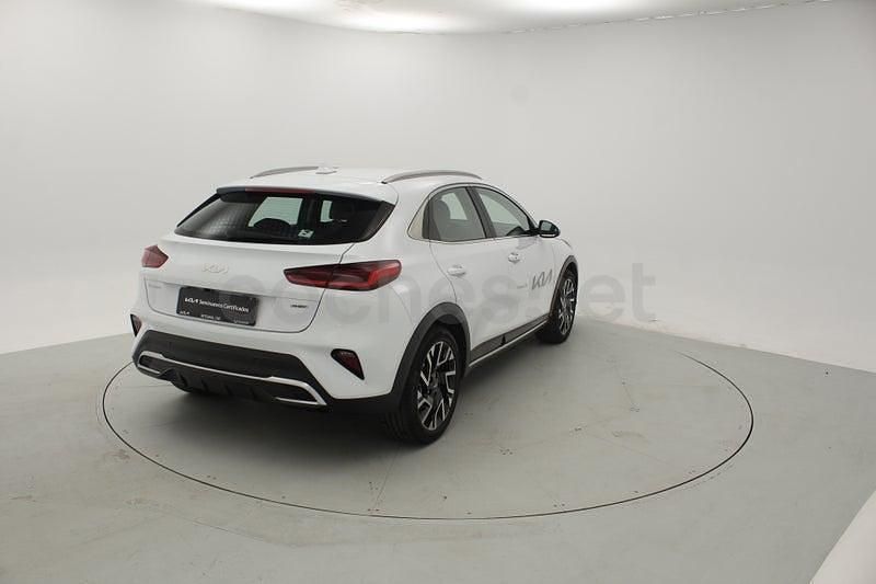 Usado Kia XCeed 141 CV (103 kW) 2024 Blanco SUV