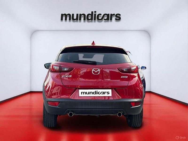 Usado Mazda CX-3 Luxury 105 CV (77 kW) 2017 Rojo SUV