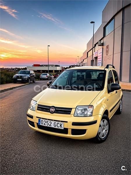 Usado Fiat Panda Dynamic 60 CV (44 kW) 2008 Amarillo Utilitario