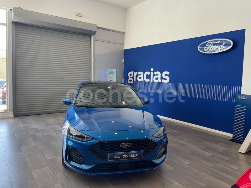 Azul Usado 2023 Ford Focus ST-Line X Berlina | 28.990 € - Imagen 1/4
