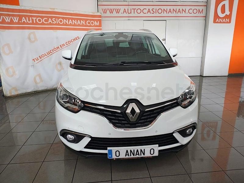 Usado Renault Grand Scénic IV Life 120 CV (88 kW) 2018 Blanco Monovolumen