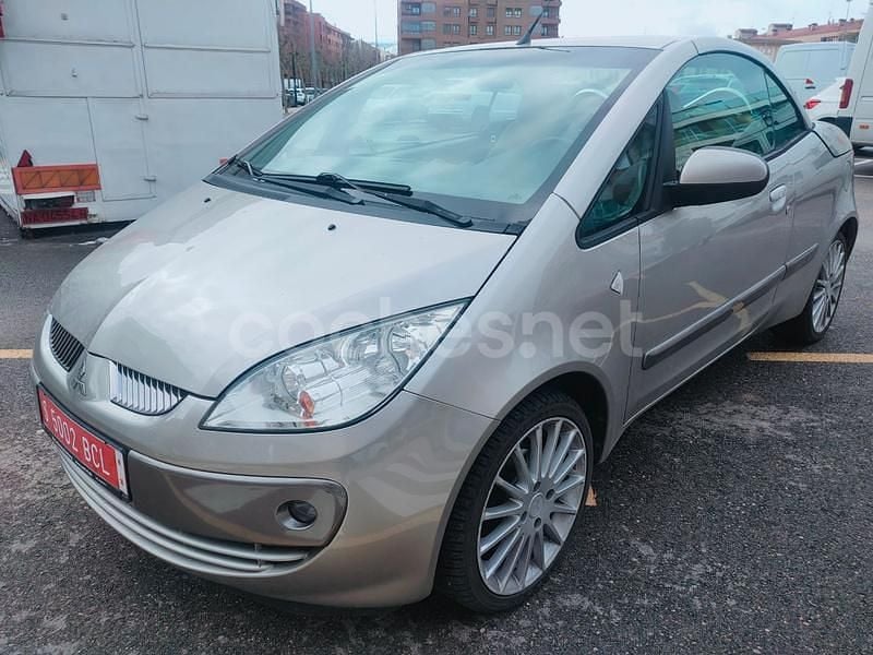 Usado Mitsubishi Colt Invite 109 CV (80 kW) 2008 Gris / plata Descapotable