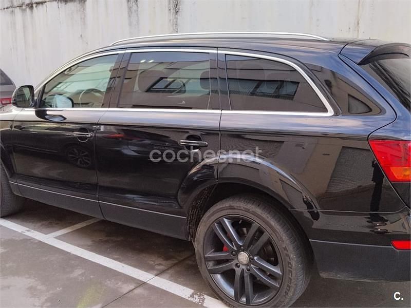Negro Usado 2013 Audi Q7 Attraction SUV | 16.500 € (Buen precio) - Imagen 1/4