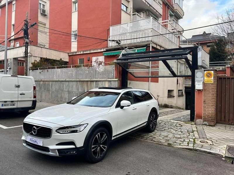 Usado Volvo V90 CC Pro 190 CV (139 kW) 2020 Blanco Familiar
