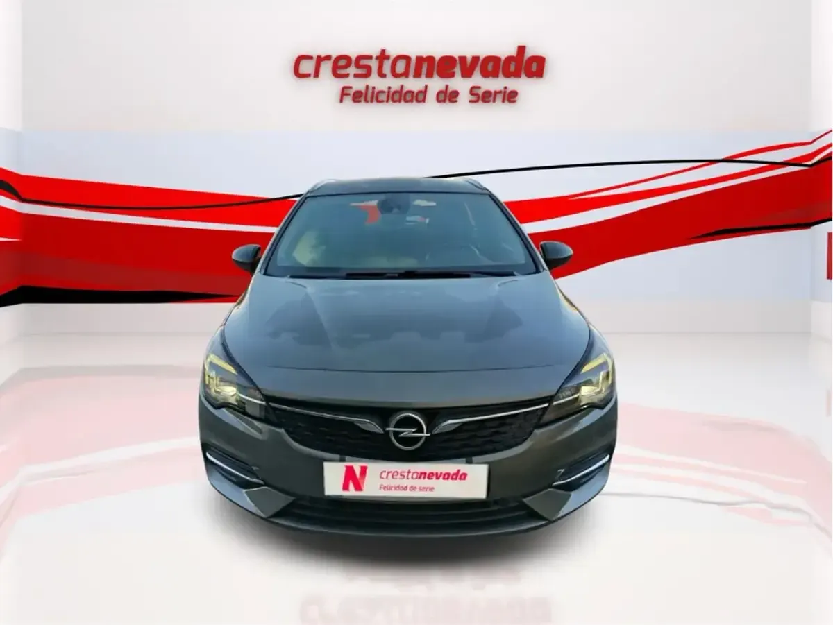 Usado Opel Astra Ultimate 145 CV (106 kW) 2022 Marrón Utilitario